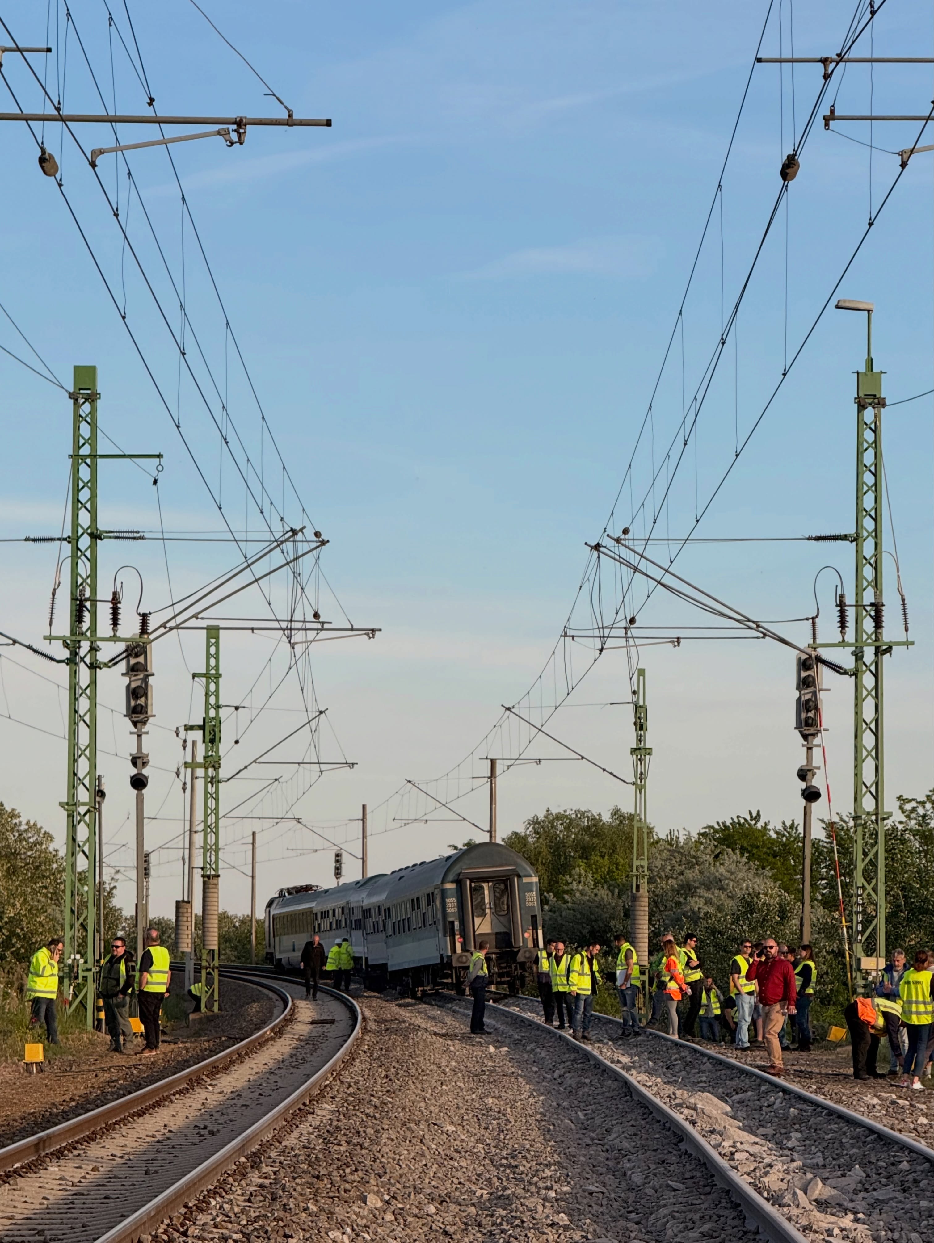 A kisiklás nyomán károsodott sín