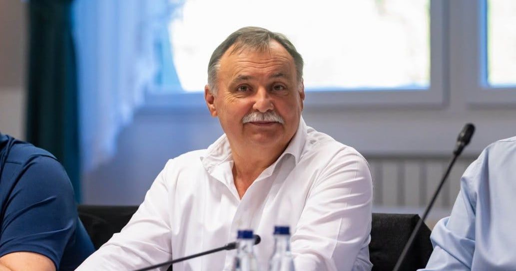 Gajdos László reagált Kaprinyák Tibor vadászfotóira: a képviselőnek nincs szerepe a minisztériumban