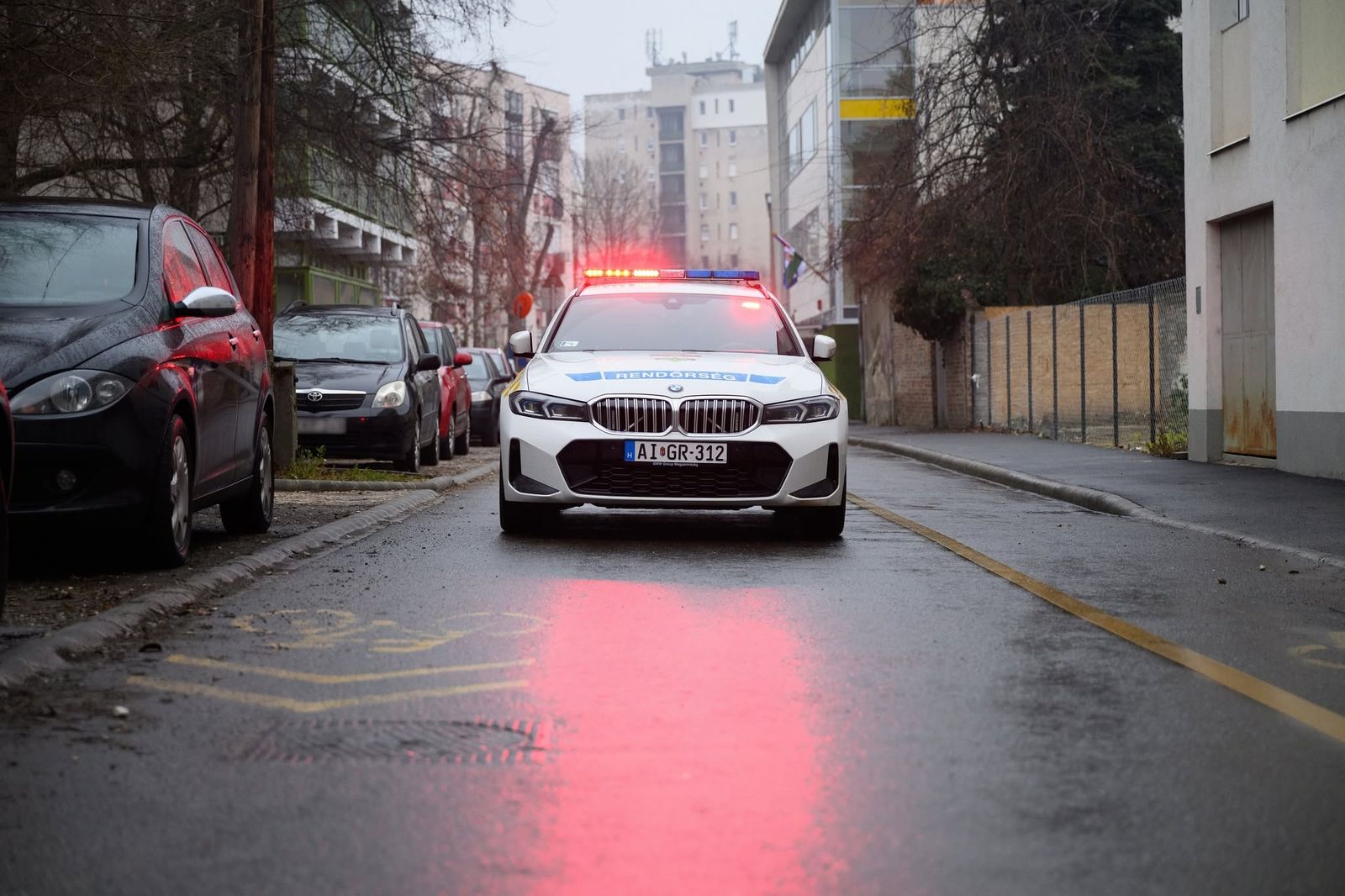 Padlógázzal menekült a rendőrök elől, végül az árokban és a bozótban kötött ki egy férfi Hajdúhadházon