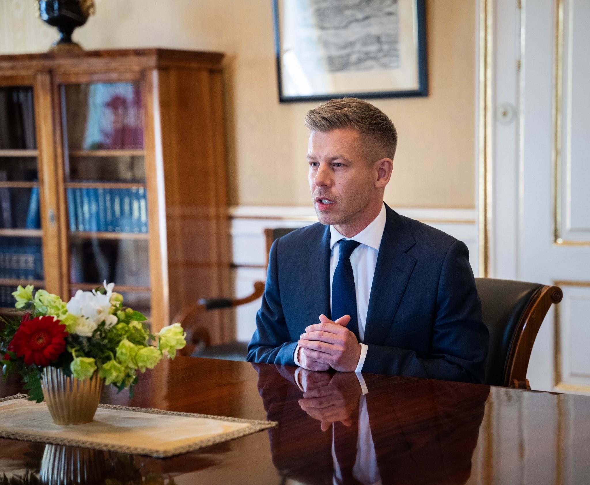 Milliárdok a Várra, vizsgálat a beruházásoknál: megnyílik a Karmelita is