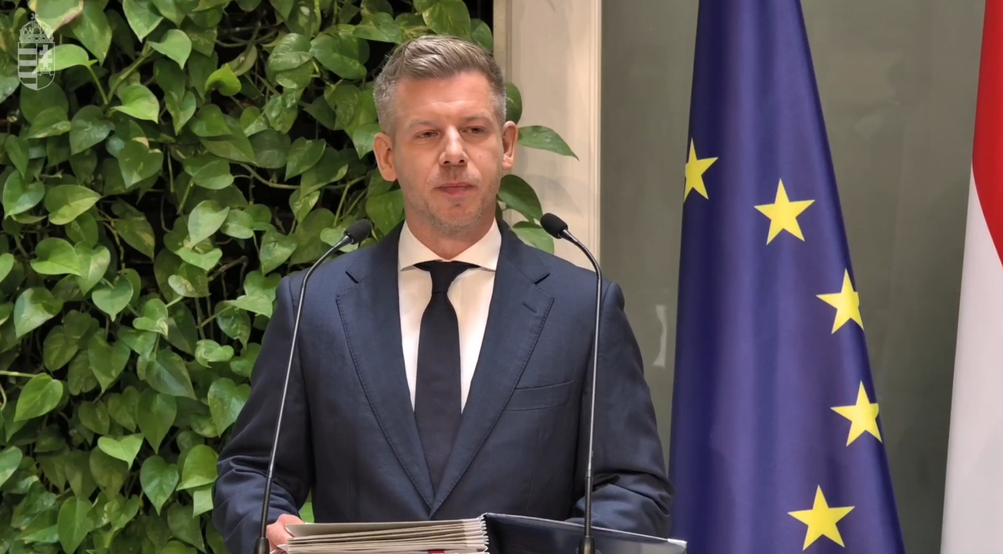 Magyar Péter: Egymilliárd forintot költött a Fidesz a vitnyédi migránstáborra