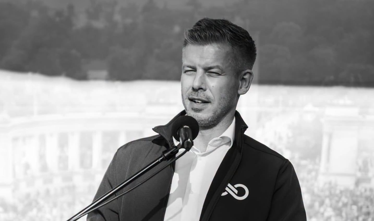 Magyar Péter ismertette a kormány előtt álló hét menetrendjét