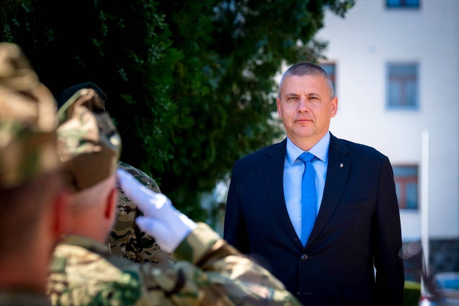 Ruszin-Szendi: Nem a névtelen „szakértők” véleménye alapján hozok vezetői döntéseket