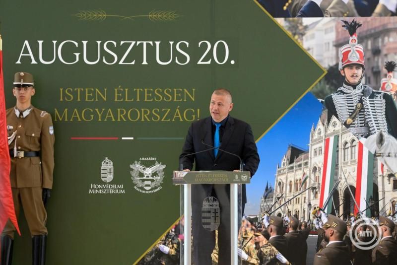 Augusztus 20. – Ruszin-Szendi Romulusz: A katonák mindennap bizonyítanak