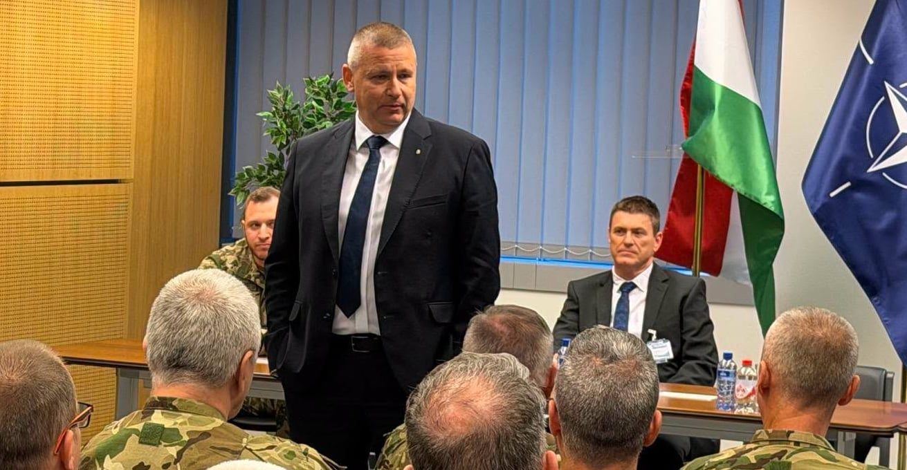 Ruszin-Szendi: A régi NER módszereivel próbálják befeketíteni a katonai vezetőket