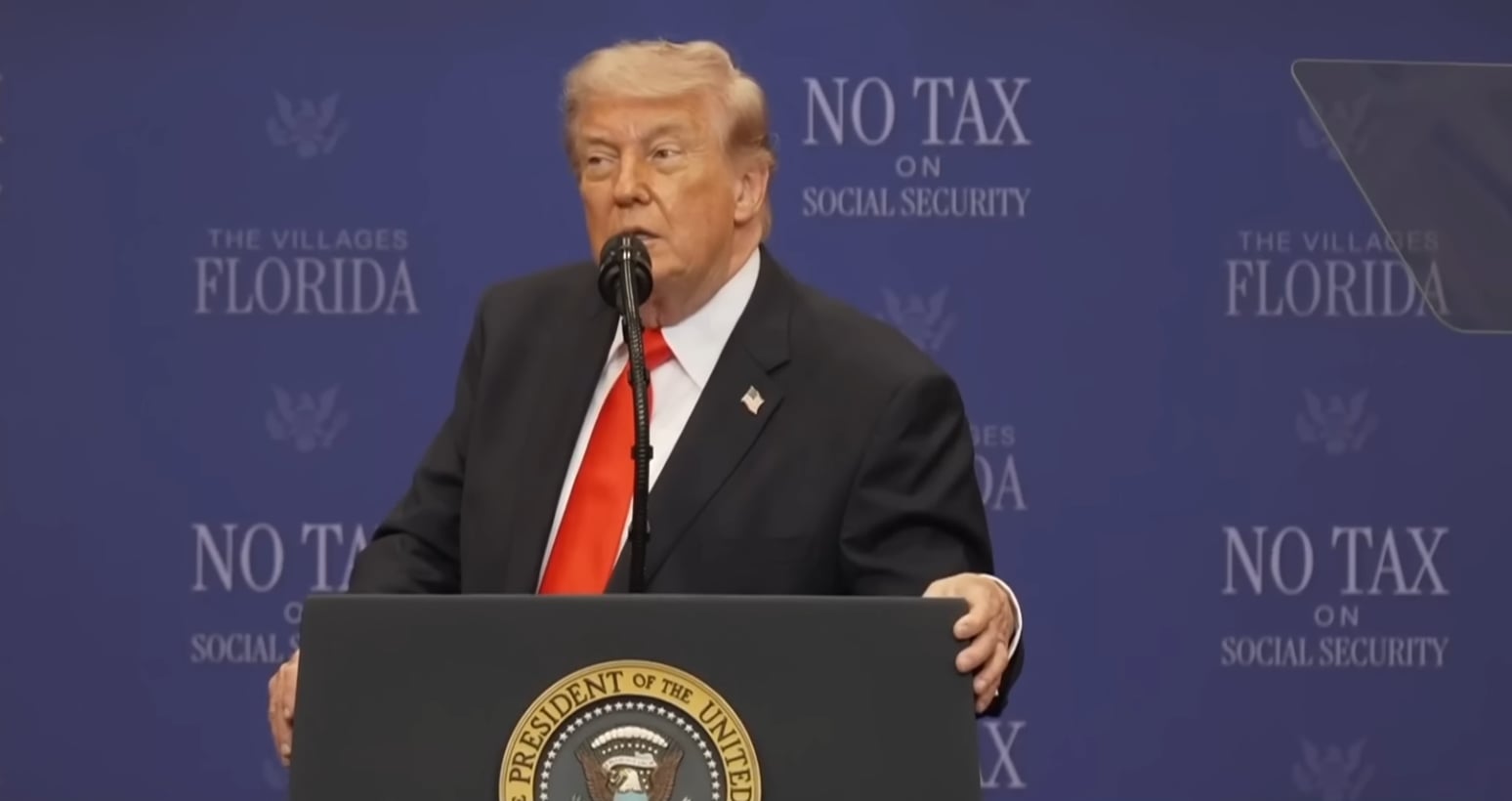 Donald Trump: A pápának megfelel, hogy Iránnak atomfegyvere legyen