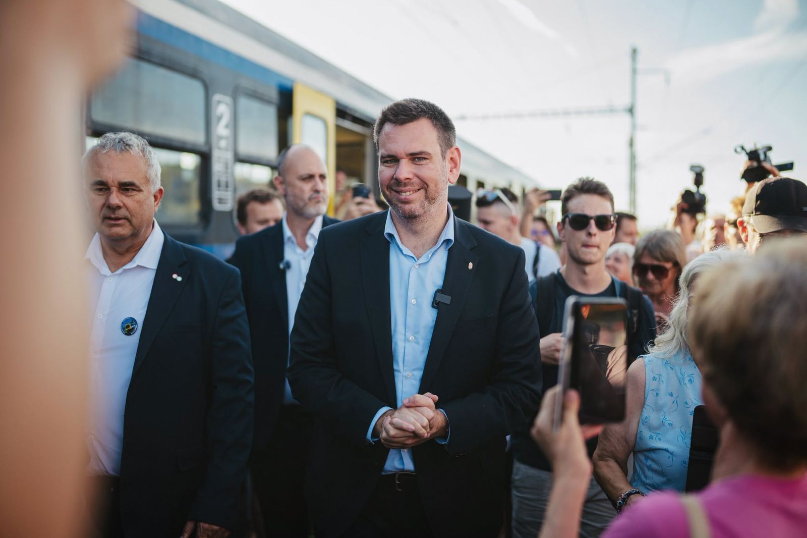Vitézy Dávid: Uniós pénzből újulhatnak meg a HÉV-vonalak, vasutak és a magyar energiahálózat